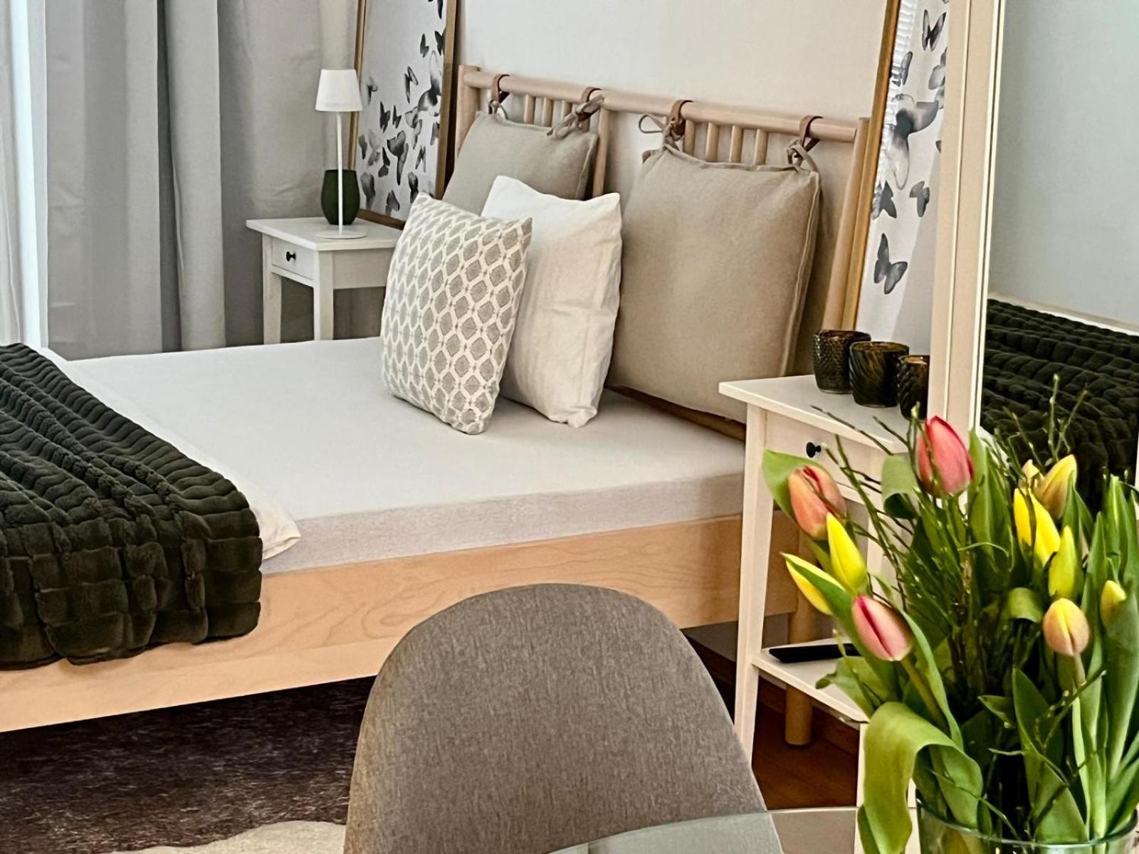 Gemuetliches Studio Apartment Вена Экстерьер фото